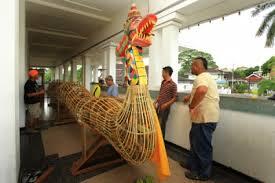 MITOLOGI KUTAI : NAGA ERAU dan PUTRI KARANG MELENU