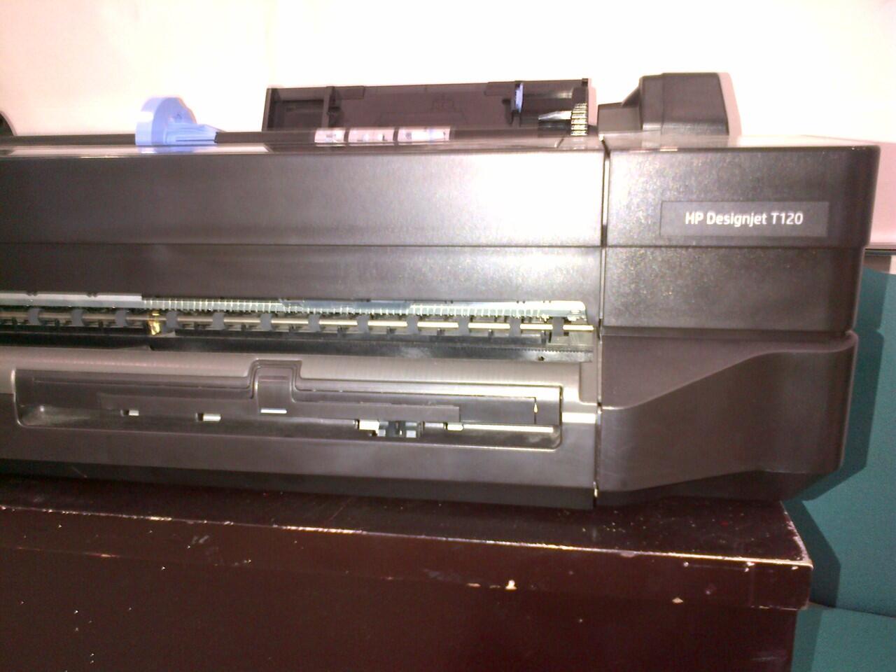 Plotter hp designjet T120 24 INCH