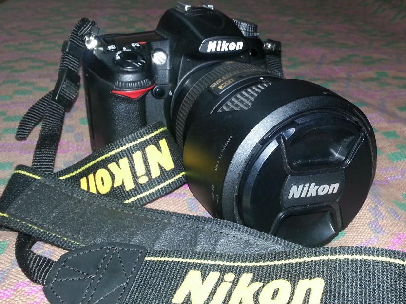 Nikon D7000 18-300 Mm