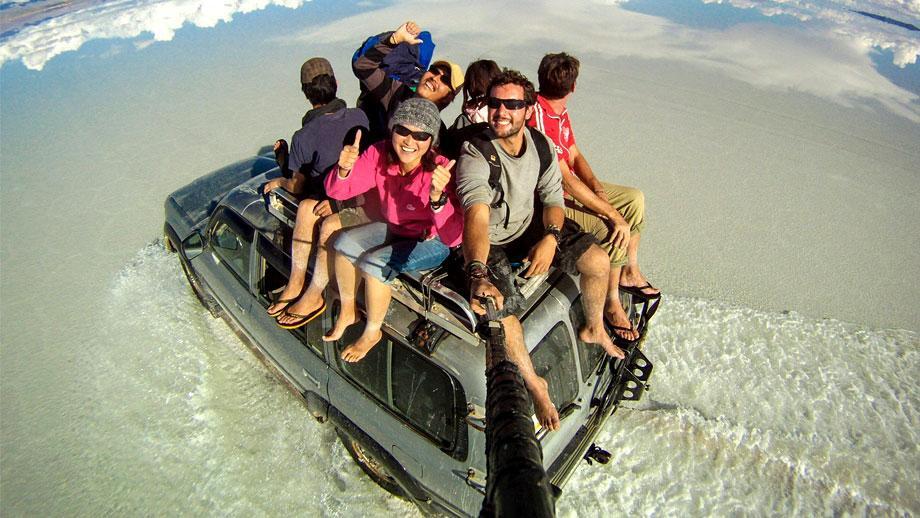 Gokil, Inilah Video dan Foto Selfie Traveling Paling Keren Sedunia Gan