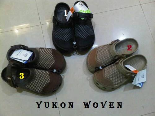 CROCS ORIGINAL FOR MEN, LENGKAP,BERKWALITAS.DIJAMIN 100%