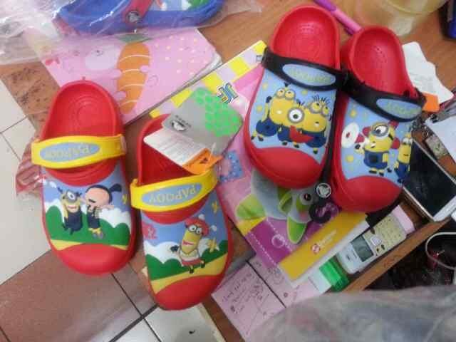 CROCS ORIGINAL FOR MEN, LENGKAP,BERKWALITAS.DIJAMIN 100%