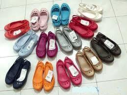 CROCS ORIGINAL FOR MEN, LENGKAP,BERKWALITAS.DIJAMIN 100%
