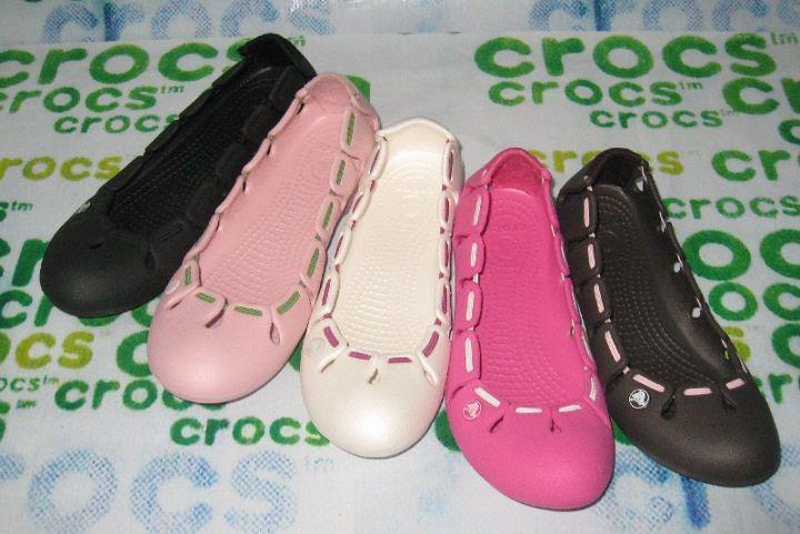 CROCS ORIGINAL FOR MEN, LENGKAP,BERKWALITAS.DIJAMIN 100%