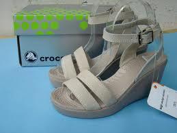 CROCS ORIGINAL FOR MEN, LENGKAP,BERKWALITAS.DIJAMIN 100%