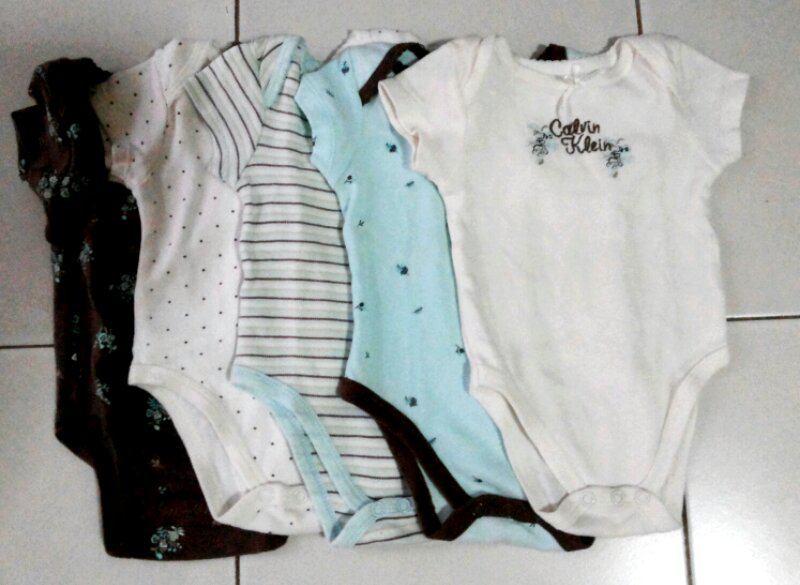 Terjual Bongkar Lemari Jual Baju Bayi Baru dan Second KASKUS