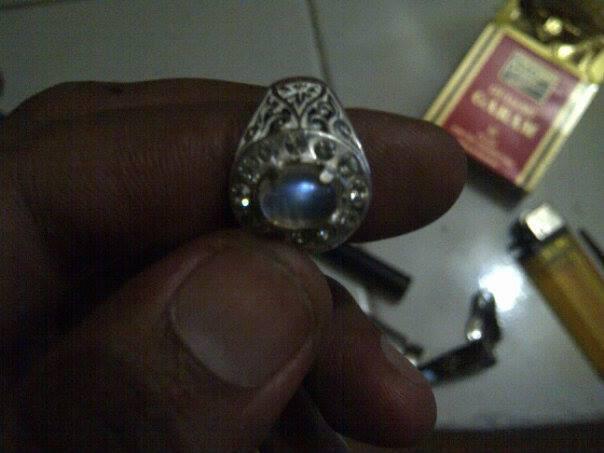 biduri bulan ceylon