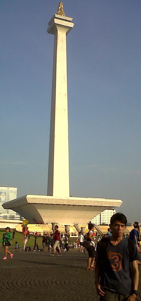 Hal-Hal Unik Dan Aneh yang Bisa Lu Temuin Di Tugu Monas Jakarta