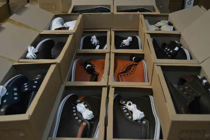 Sepatu "Pantopel/Pantofel Kulit / Sepatu "PIONER" Distro, Modis, Murah, Berkualitas