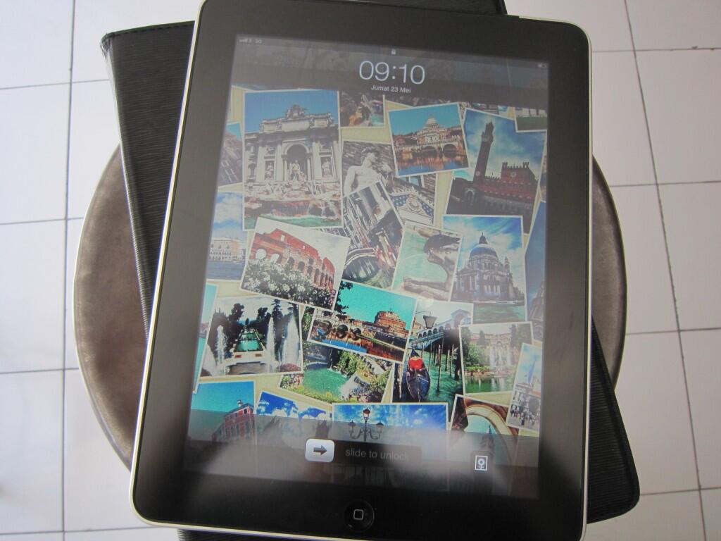 iPad 1stGen 64GB Cellular+Wifi