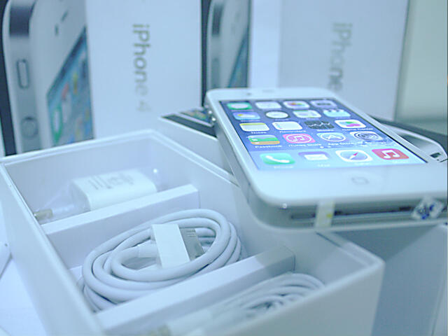 Iphone 4 GSM 16gb Promo Minggu ini