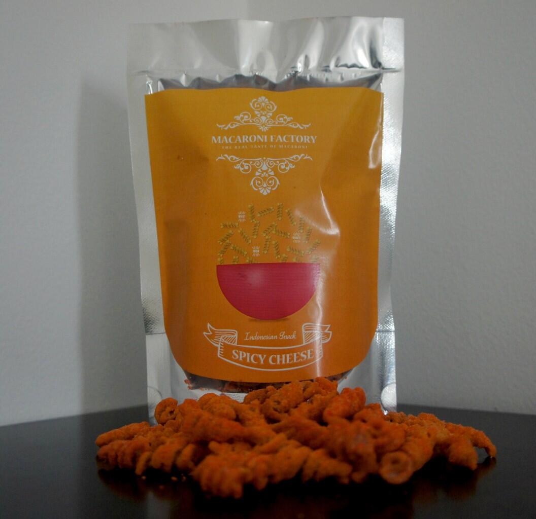 Cemilan premium tanpa MSG & Pengawet macaroni & stick kentang Tangerang