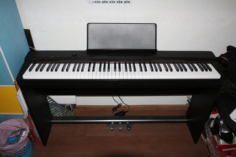 WTS DIGITAL PIANO CASIO PRIVIA PX 135