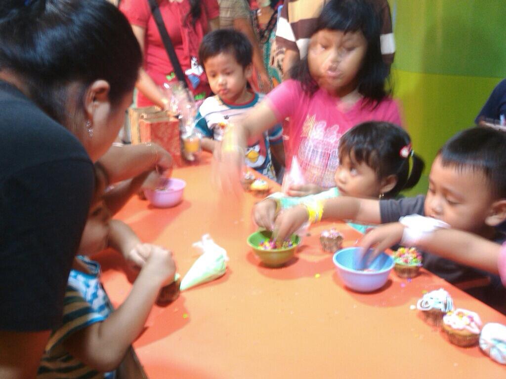 ANE ANAK SMK DAN ANE KEPINGIN NGERUBAH MAINDSET LOE..