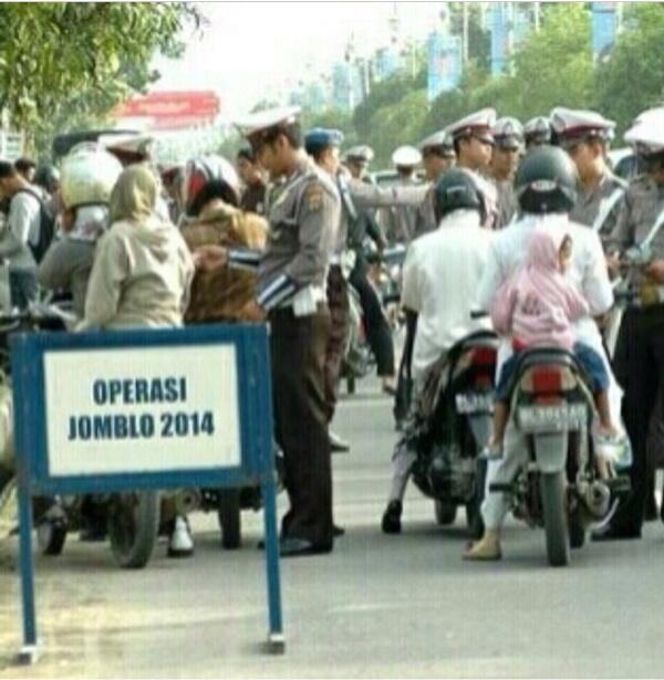 Yang jomblo dilarang masuk