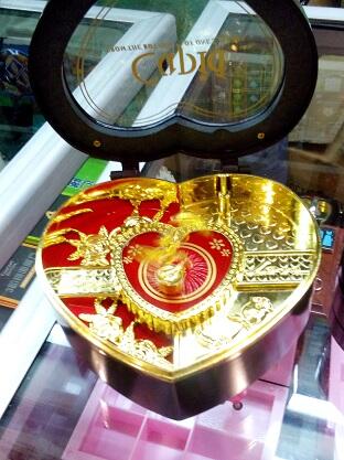 lOVE Music Box, Kotak musik