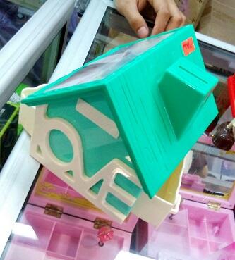 lOVE Music Box, Kotak musik