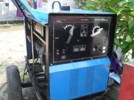 Terjual sewa welding machine diesel mesin  las  merk 