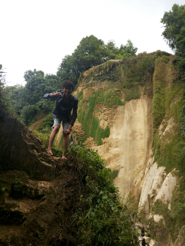 Ujung Genteng dan Curug Cikaso surga tersembunyi di Sukabumi 