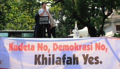 HTI Tolak Sistem Demokrasi
