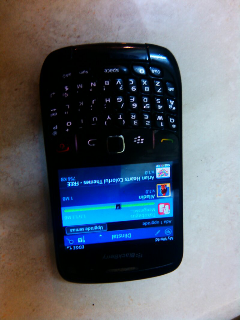 blackberry 8520 gemini hitam bandung