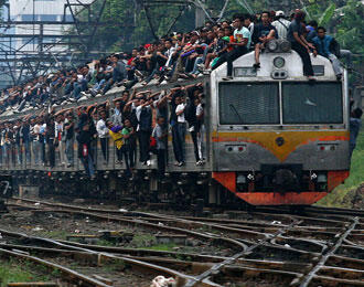 Saatnya INDONESIA beralih ke MASS TRANSPORT !!!