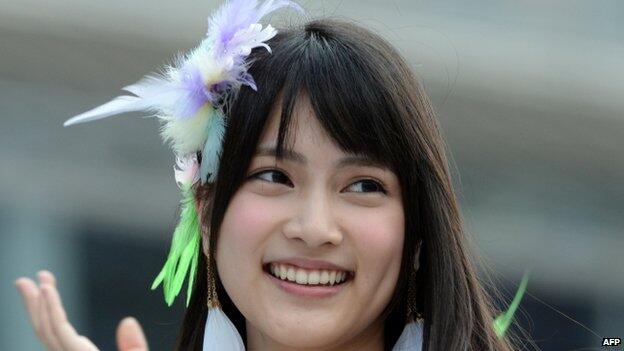 Anggota AKB48 Diserang Dengan Gergaji