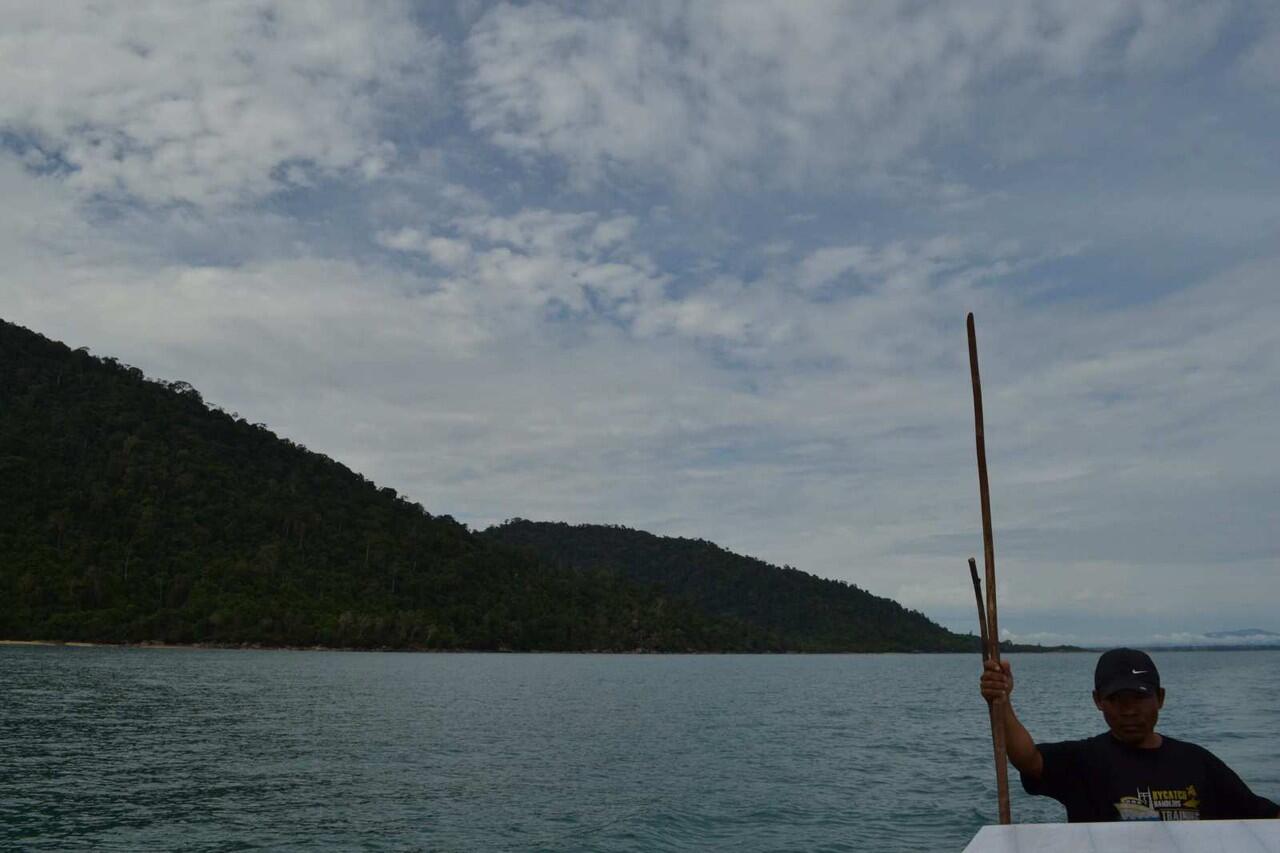 (NKRI Harga Mati) Apa itu Tanjung Datuk??Jangan biarkan suar malaysia berdiri