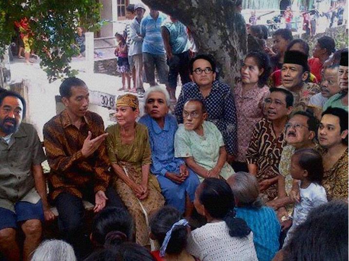 Najwa: Apa yg positif dari Prabowo | Adian: Ya, dia pengurus kuda yg baik &lt;---DAHSYAT