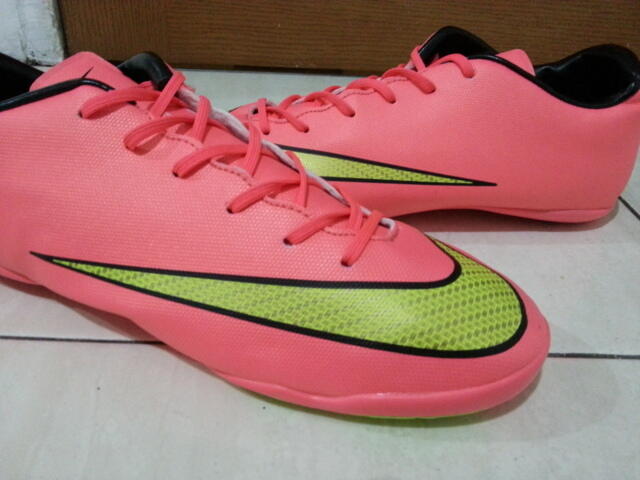 Sepatu Futsal Nike Mercurial Vapor IX / 9 Fireberry,Galaxy,Citrus,Purple Volt,Neptune