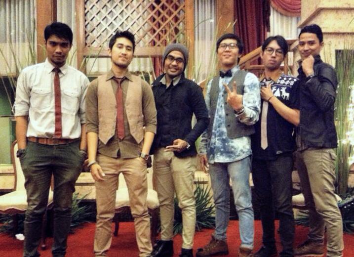 ANDA BUTUH BAND Akustik , Jazz, ull Band ?? Available for WEDDING, Event Musik , Gath