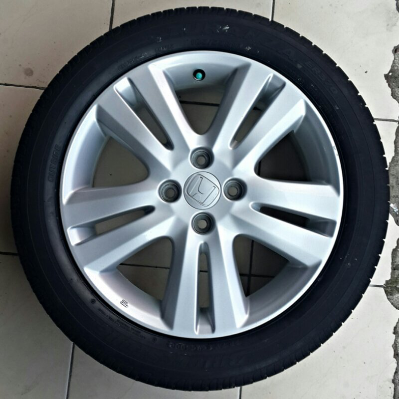 Terjual Velg  Second Bekas  R 16 OEM honda  Jazz RS  muluss 