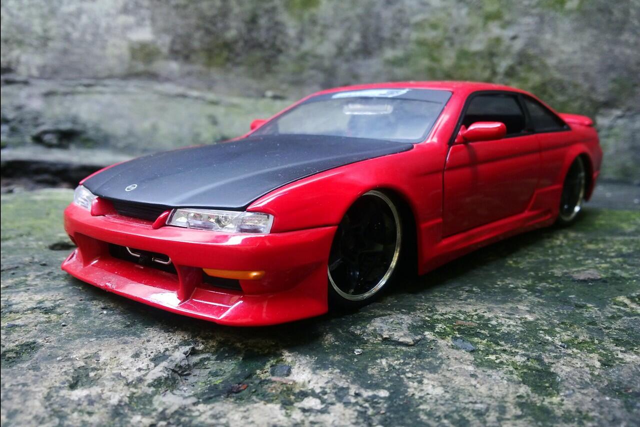 Ниссан 240sx розовый