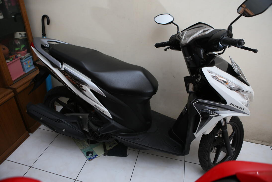 Honda Vario 2013 Techno Fi Putih - Bandung