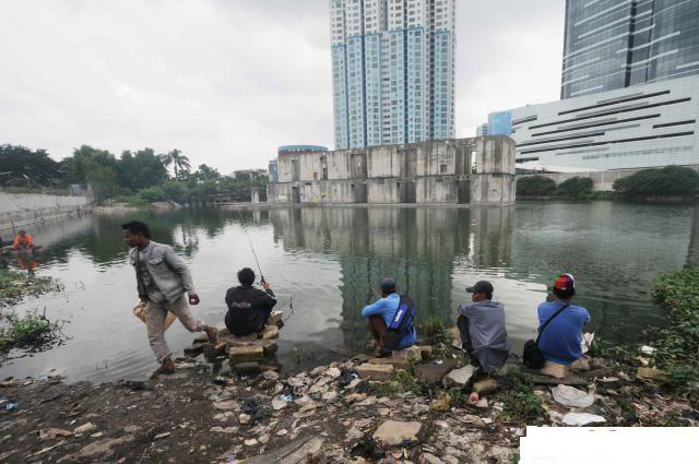 KALO ADA YG TAU IKAN NYA BERASAL DARI MANA AGAN LUAR BIASA HEBAT!!!!!!!!!!!