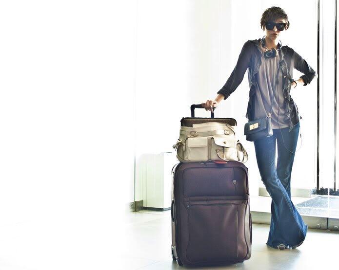 Pengen Traveling Tapi Duit Mepet? Lakukan 8 Kegiatan Ini Aja Sebagai Gantinya!