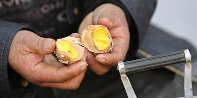 What!!! &#91;Telur Perjaka&#93; Ngrebus Telur Pakai Air Seni 