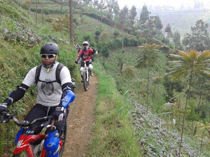 {FR Koskas Surabaya} Trip to Ngadirejo - Welang, Nongkojajar, East Java, 27 Mei 201