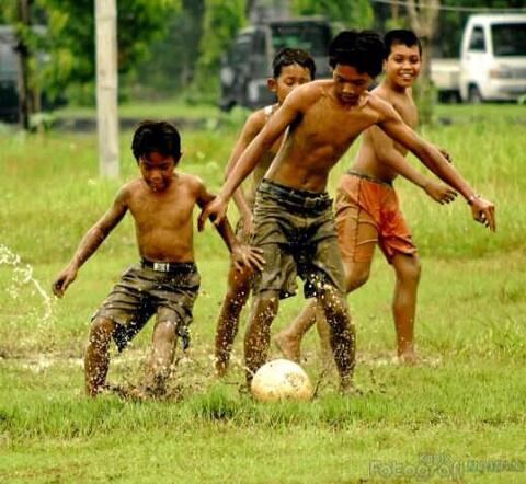 Kenangan jaman kecil di desa nih gan