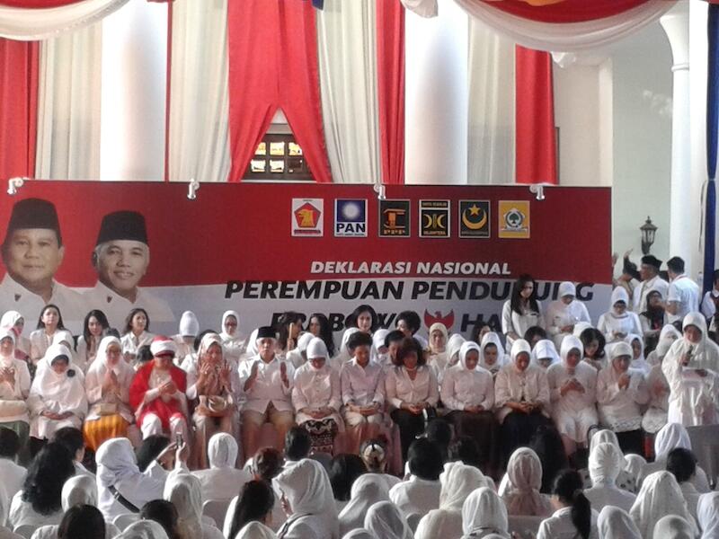Deklarasi Perempuan Pendukung PRABOWO - HATTA