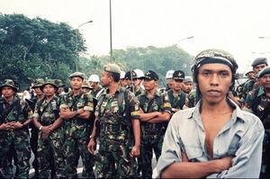 Siapa Adian Napitupulu, pengkritik keras Prabowo?