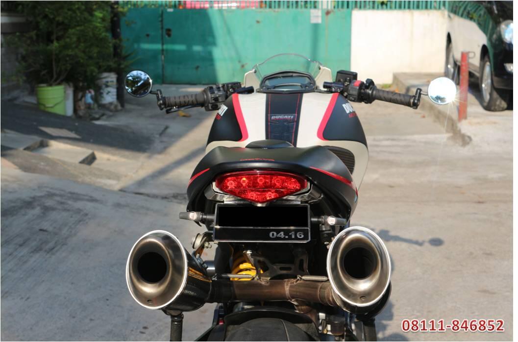 Ducati Monster 696 CBU Italy 2011 Full Branded Accs (no Z800, 795, ER6, zx6, cbr600)