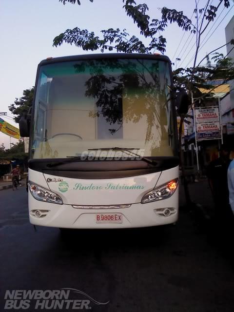 MENIKMATI KEMEWAHAN DAN KENYAMANAN BUS DI INDONESIA