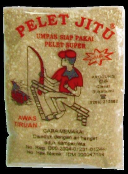 7 Hal Absurd yang Cewek Minta ke Cowoknya