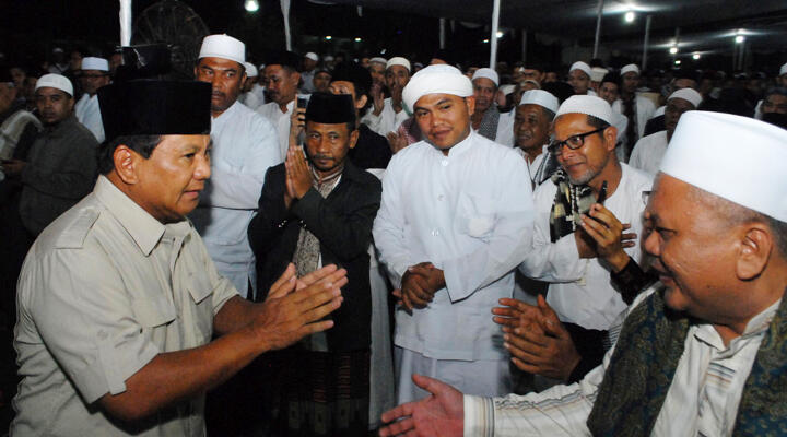 Ribuan Ulama Bersatu Dukung Prabowo-Hatta 