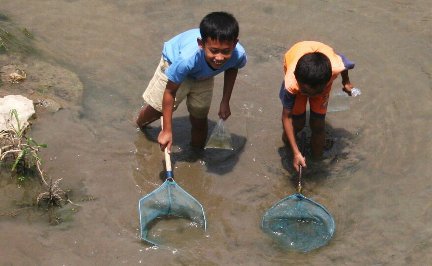 Tempat Main Paling Asik Ketika Kita Masih Kecil