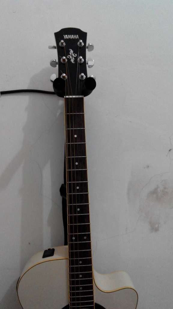 jual Yamaha APX 500ii white