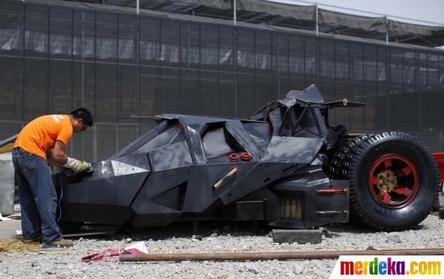 Tiruan Bat Mobile Dari Cina Yang Keren 
