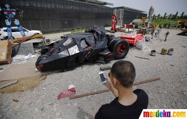 Tiruan Bat Mobile Dari Cina Yang Keren 
