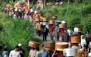 Keunikan Budaya Indonesia Menjelang RAMADHAN (9 kota)